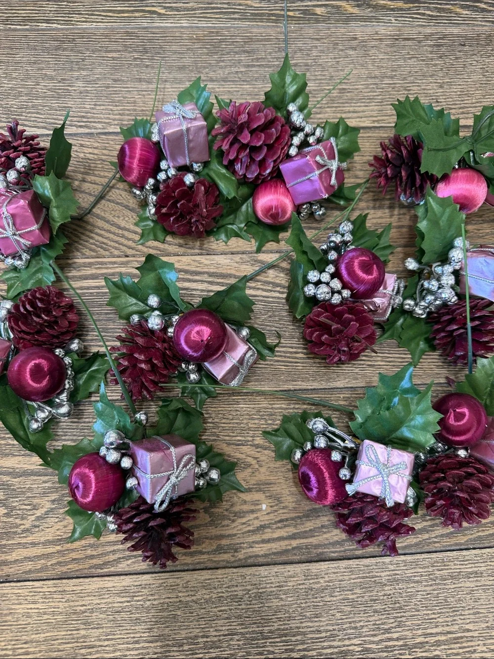 (11) VTG Festive Berry Pink Holiday Floral Craft Pieces Pinecone Pink Present